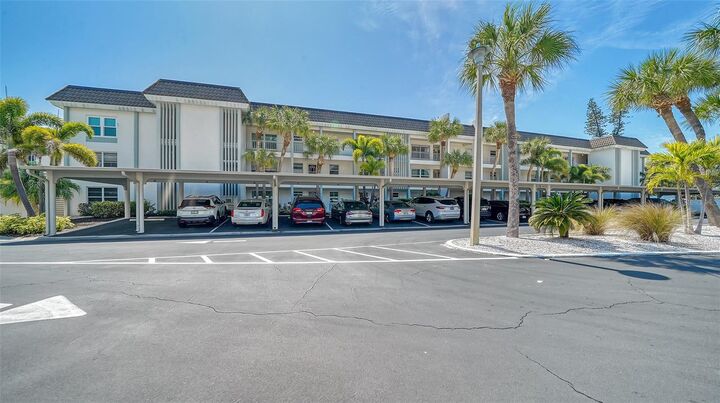 Property Photo: 4380 Exeter Drive 303 FL 34228