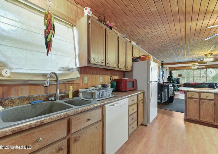 Property Photo: 10008 Willow Street MS 39520