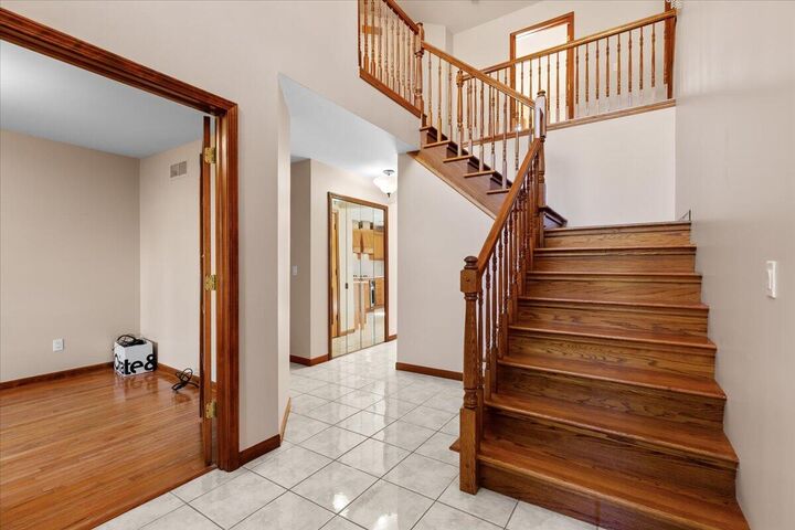 Property Photo:  138 Evaline Drive  MI 48085-5506 