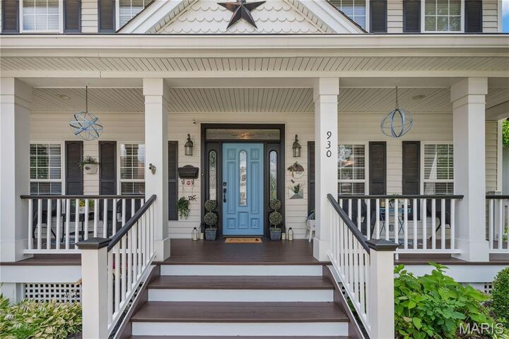 Property Photo:  930 Evans Avenue  MO 63122 