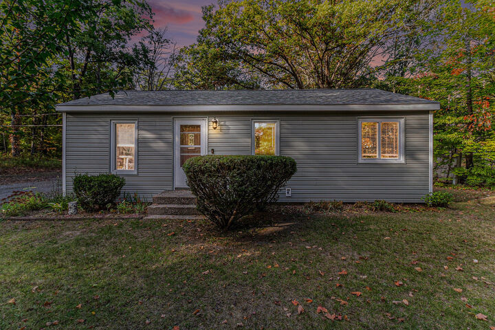 Property Photo:  13703 State Road  MI 49448