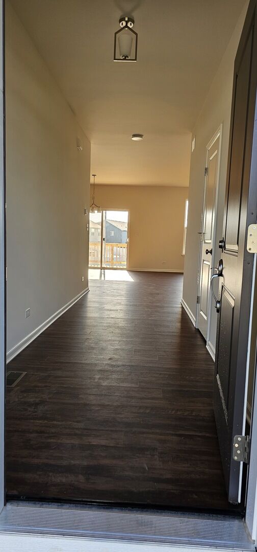 Property Photo: 2314 Tyler Trail IL 60051