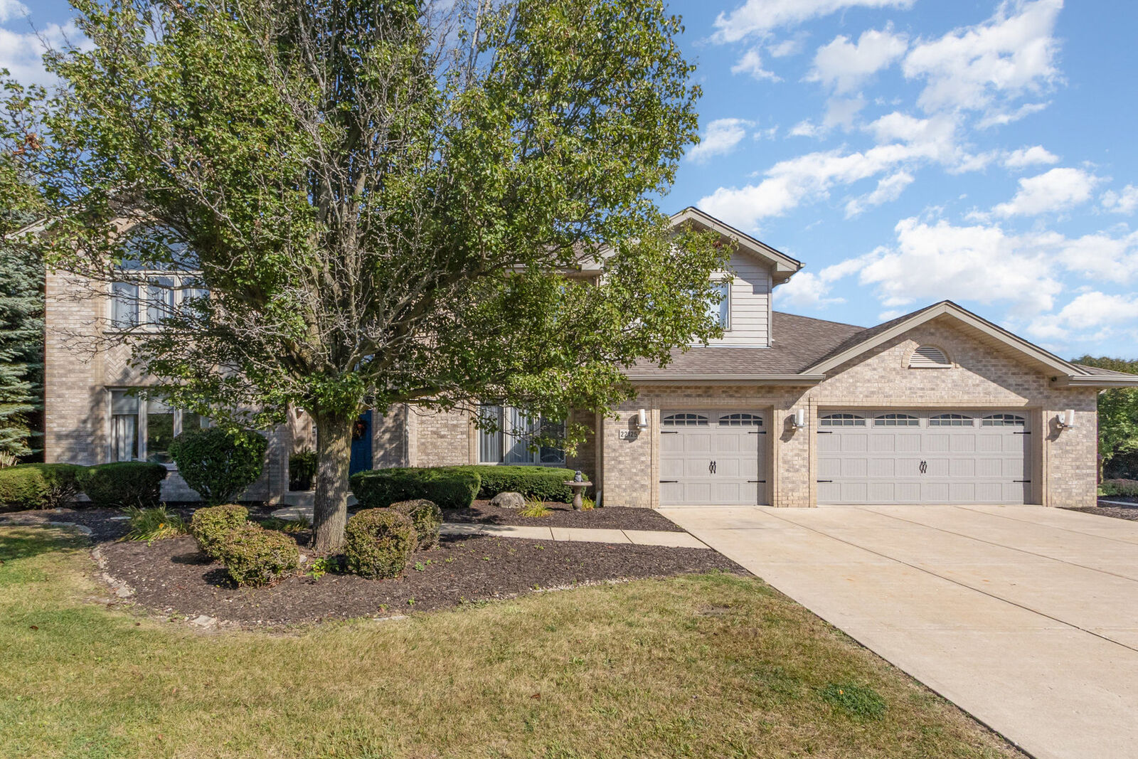 Property Photo: 22125 Jasmine Drive IL 60423