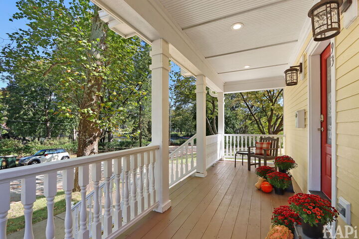 Property Photo: 93 Liberty Street IL 60118