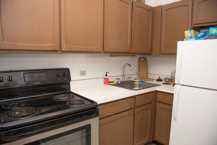Property Photo: 777 N Michigan Avenue 2405 IL 60611