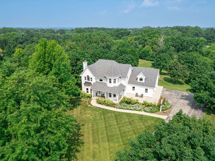 2505 Timberline Trail  Woodstock IL 60098 photo