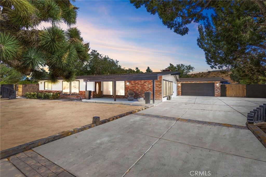 Property Photo: 17539 Adobe CA 92345