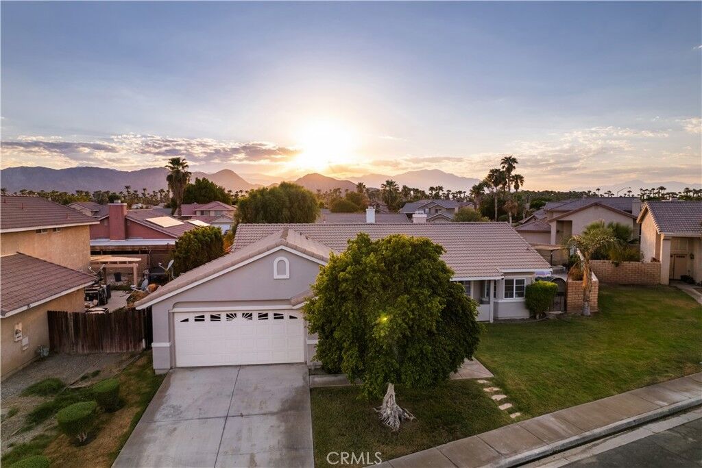 Property Photo:  47705 Tulip  CA 92201 