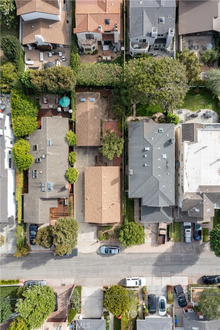 Property Photo: 720 27th Street CA 90266