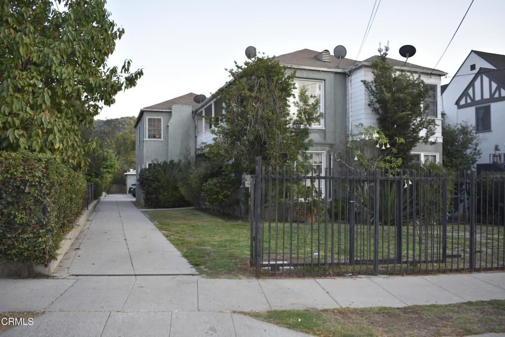 Property Photo: 5018 Echo Street CA 90042