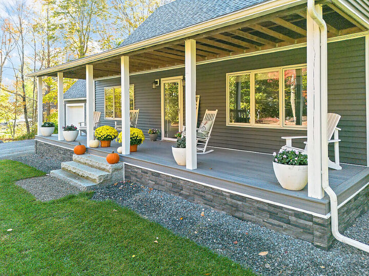 Property Photo: 306 Hamilton Terrace ME 04967