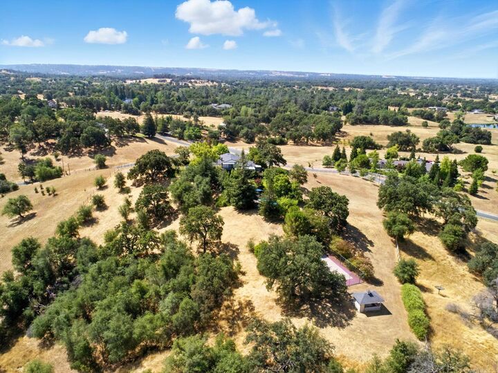 2545 Meadow Creek Road  Lincoln CA 95648 photo