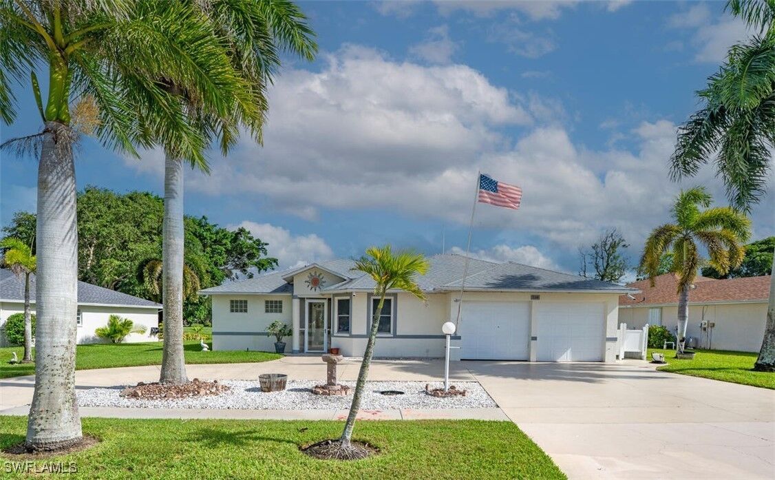 Property Photo: 756 Charlemagne Boulevard FL 34112
