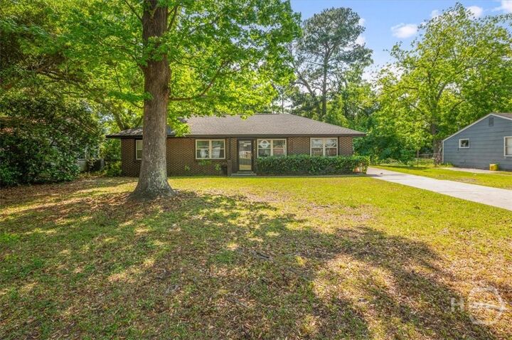 Property Photo: 211 Osteen Street GA 31407
