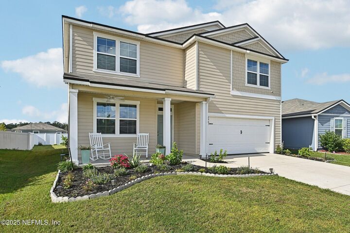 Property Photo: 2465 Falling Star Lane FL 32043