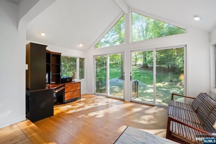 Property Photo:  136 Stonehurst Drive  NJ 07670 