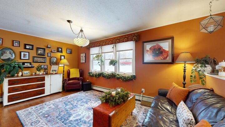 Property Photo: 660 Vt Route 15 VT 05489