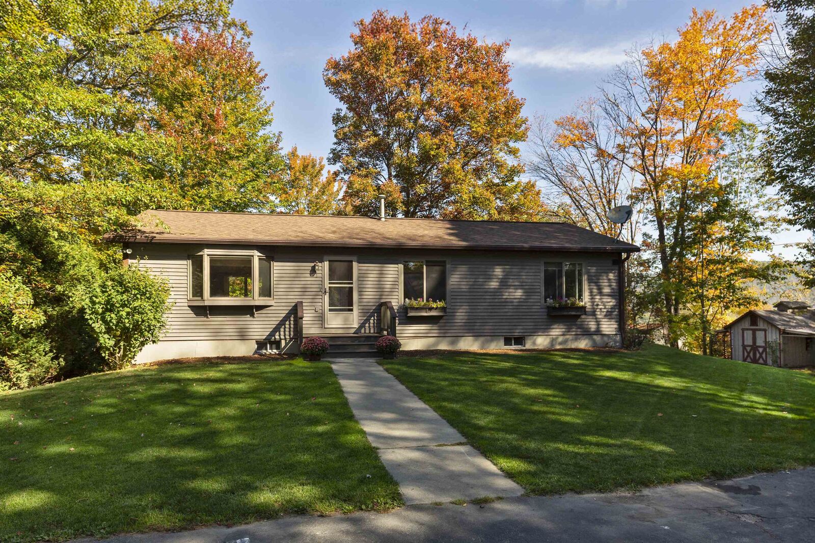 Property Photo:  1 Downes Avenue  NH 03766 