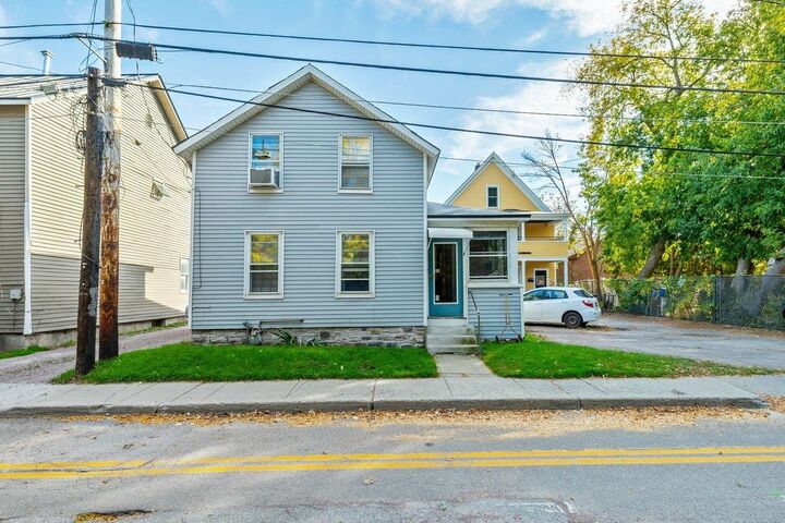 77 Sherman Street  Burlington VT 05401 photo
