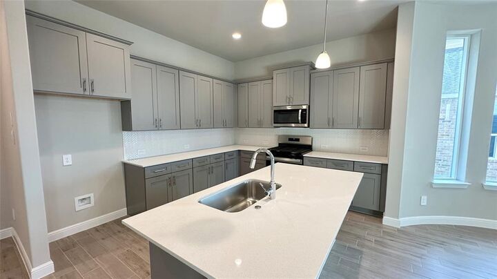 Property Photo:  10824 Black Onyx Drive  TX 76036