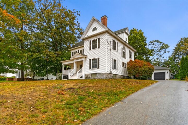 Property Photo:  154 Parkview Ave  MA 01852 