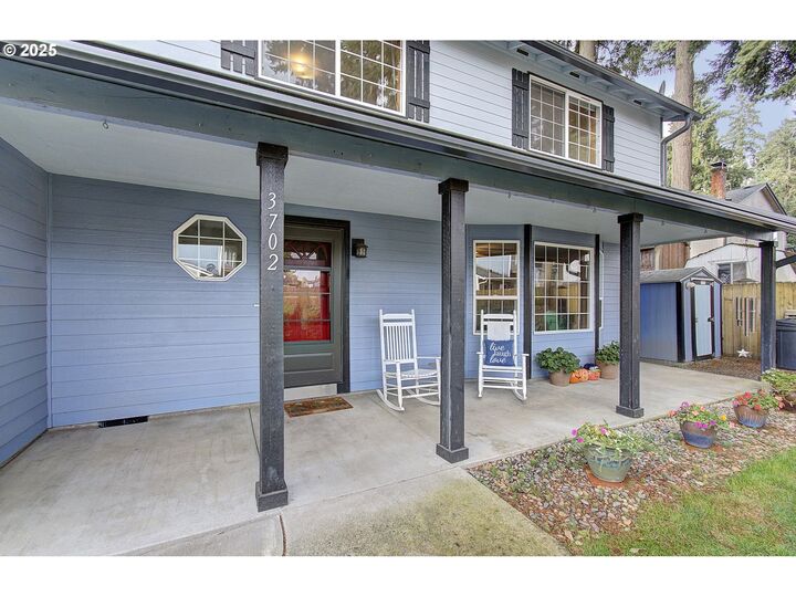 Property Photo:  3702 NE 160th Ave  WA 98682
