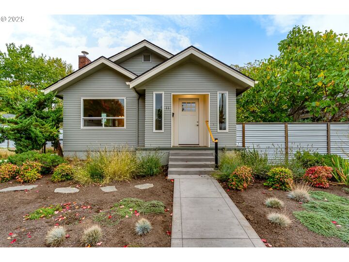 11 Monroe St  Eugene OR 97402 photo