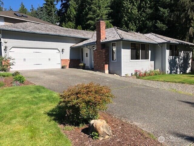 Property Photo:  13002  43rd Avenue W  WA 98275 