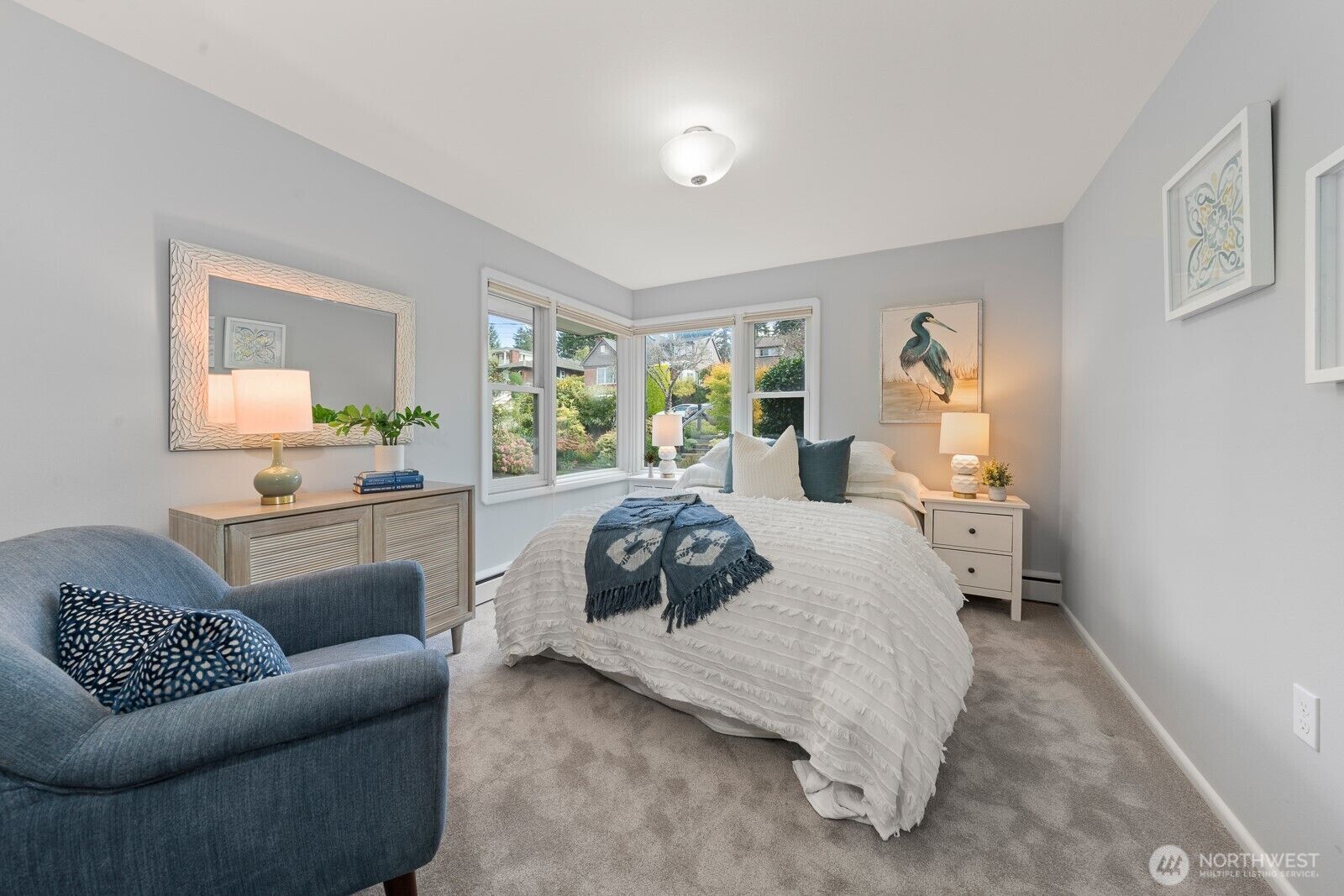 Property Photo: 6545 47th Avenue NE WA 98115