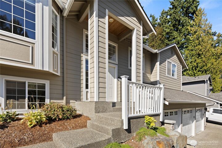 Property Photo: 22912 39th Avenue W WA 98036