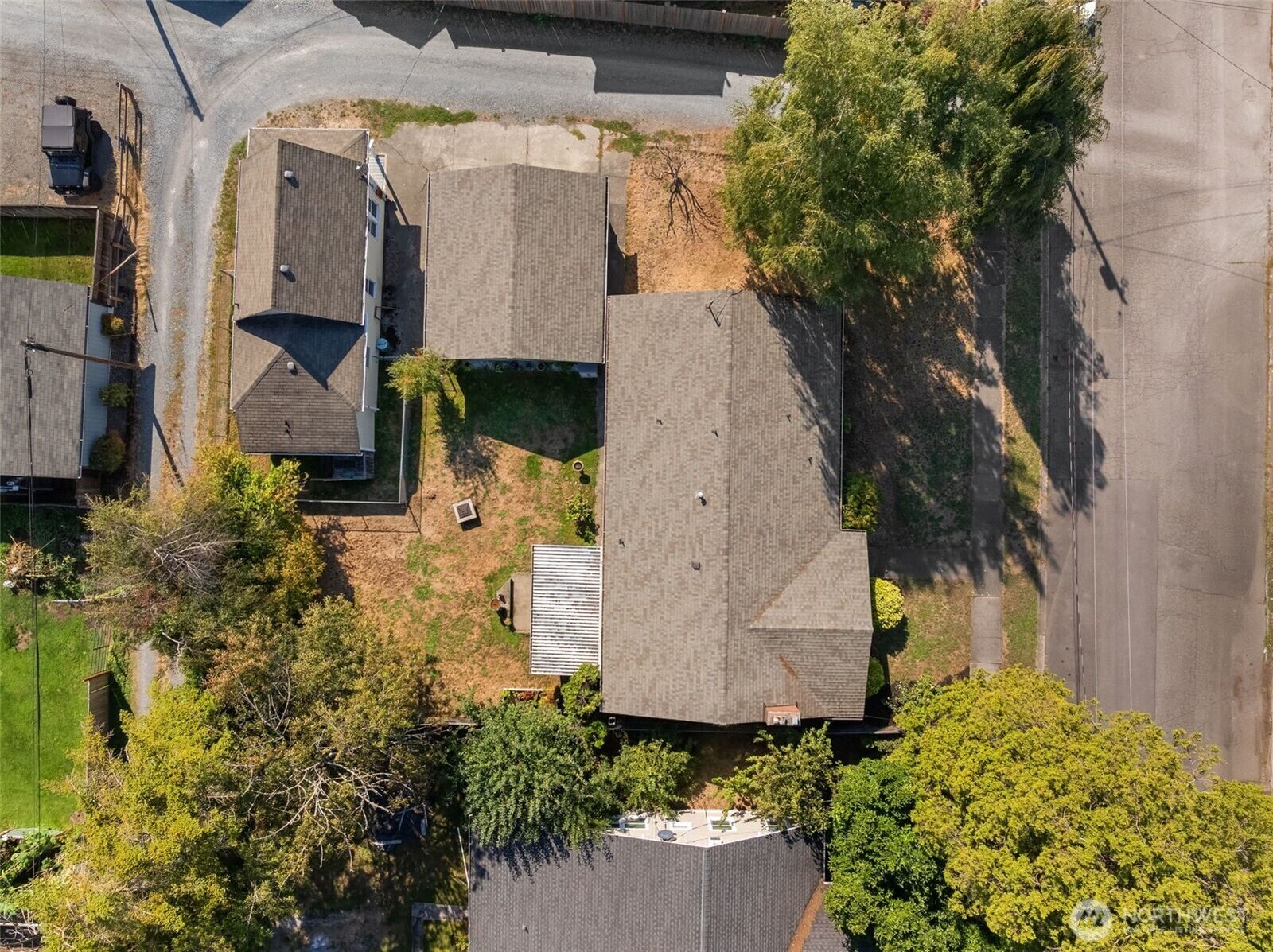 Property Photo:  343  4th Street SE  WA 98372