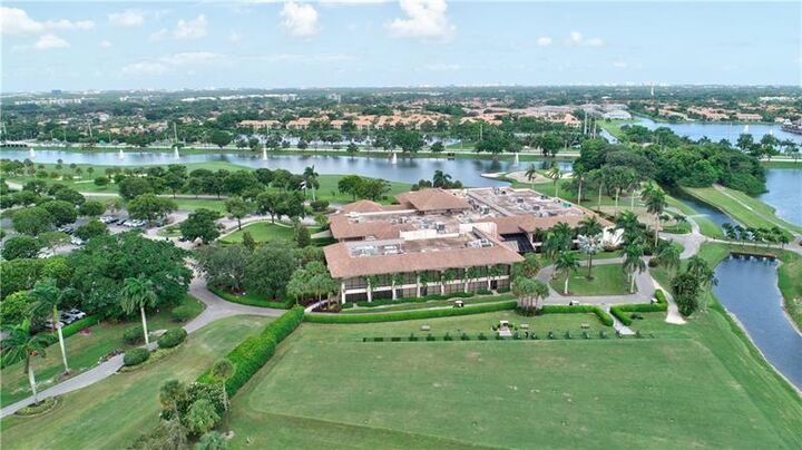 Property Photo: 7448 La Paz Boulevard 104 FL 33433