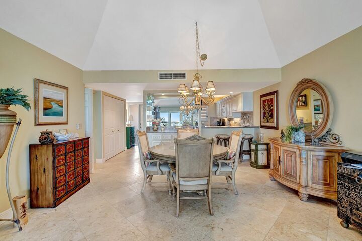 Property Photo:  1555 NE Ocean Boulevard 402  FL 34996 