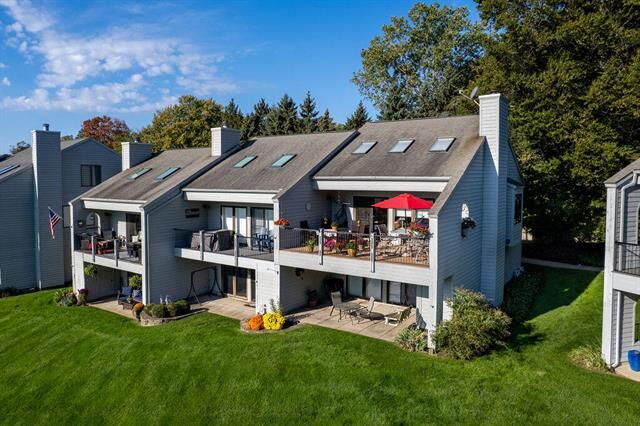 300 Black River Street 21  South Haven MI 49090 photo