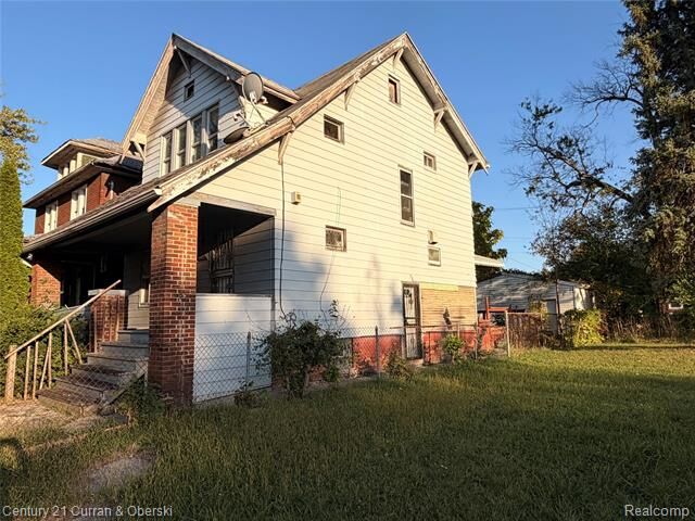 Property Photo: 2921 W Euclid Street MI 48206