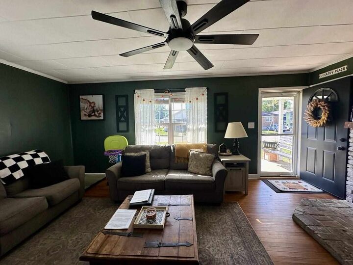 Property Photo:  214 E School  IN 47330 