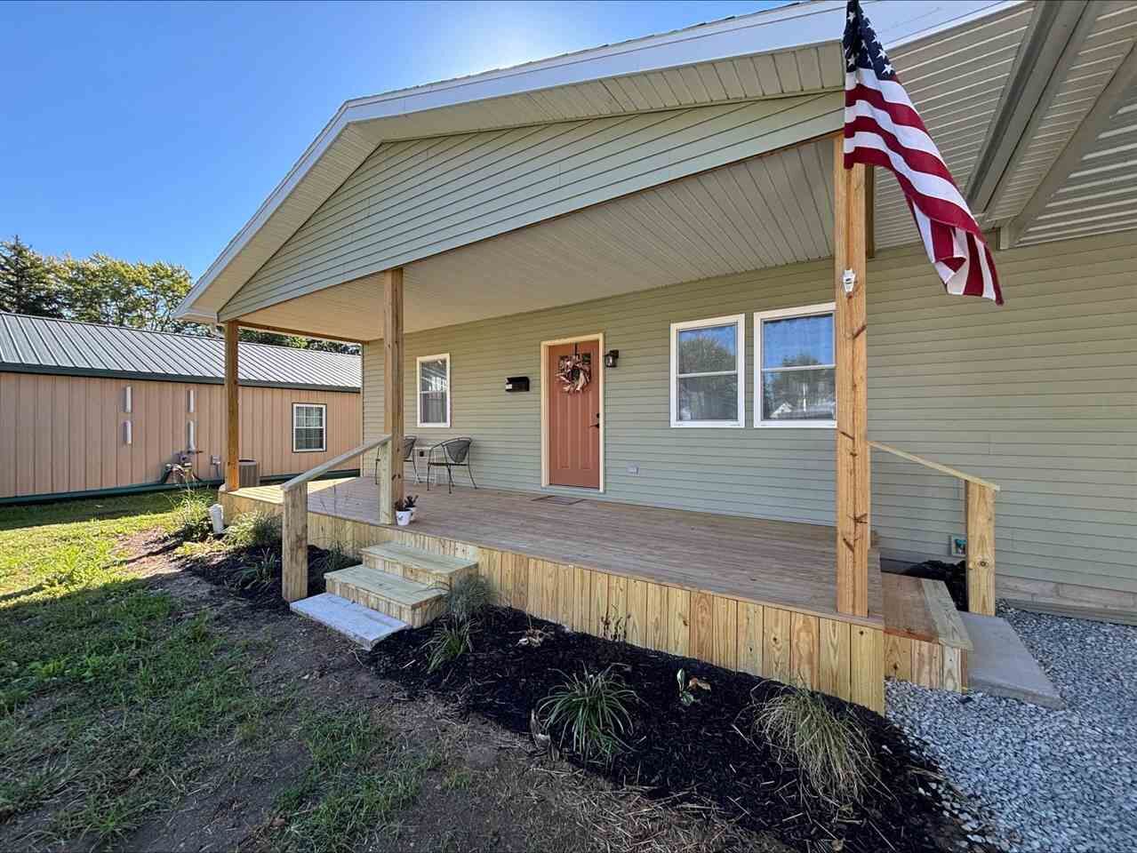 Property Photo:  308 W Parkway Drive  IN 47327 