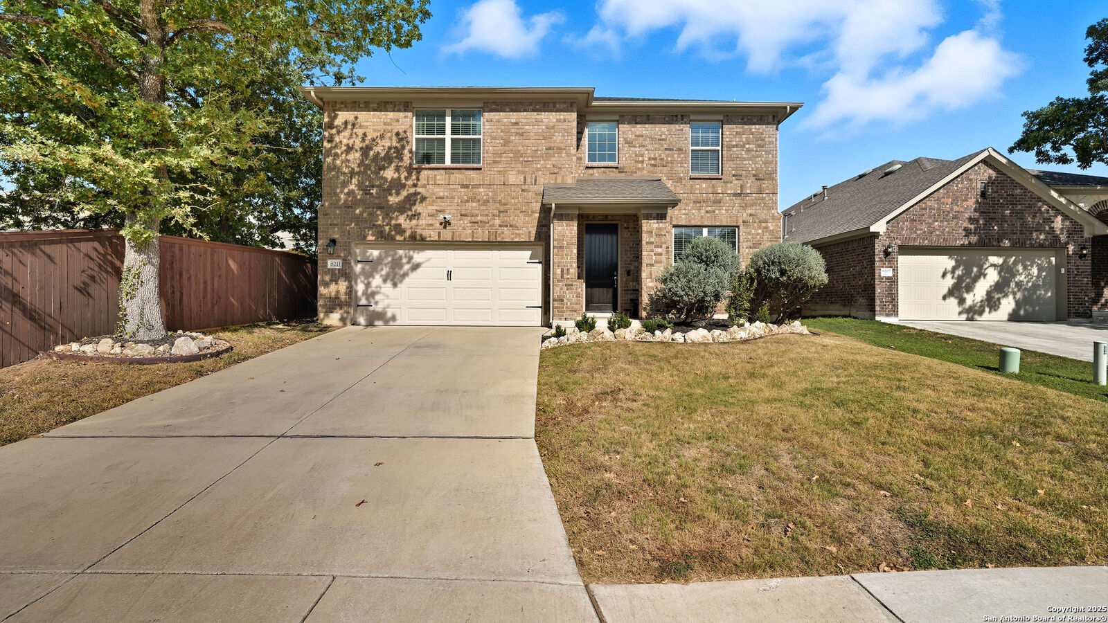 Property Photo: 8211 Snowdeal Ln TX 78255