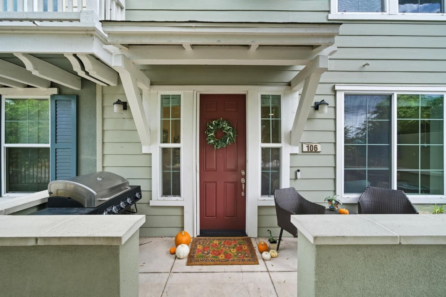 Property Photo: 630 Bair Island Road 106 CA 94063