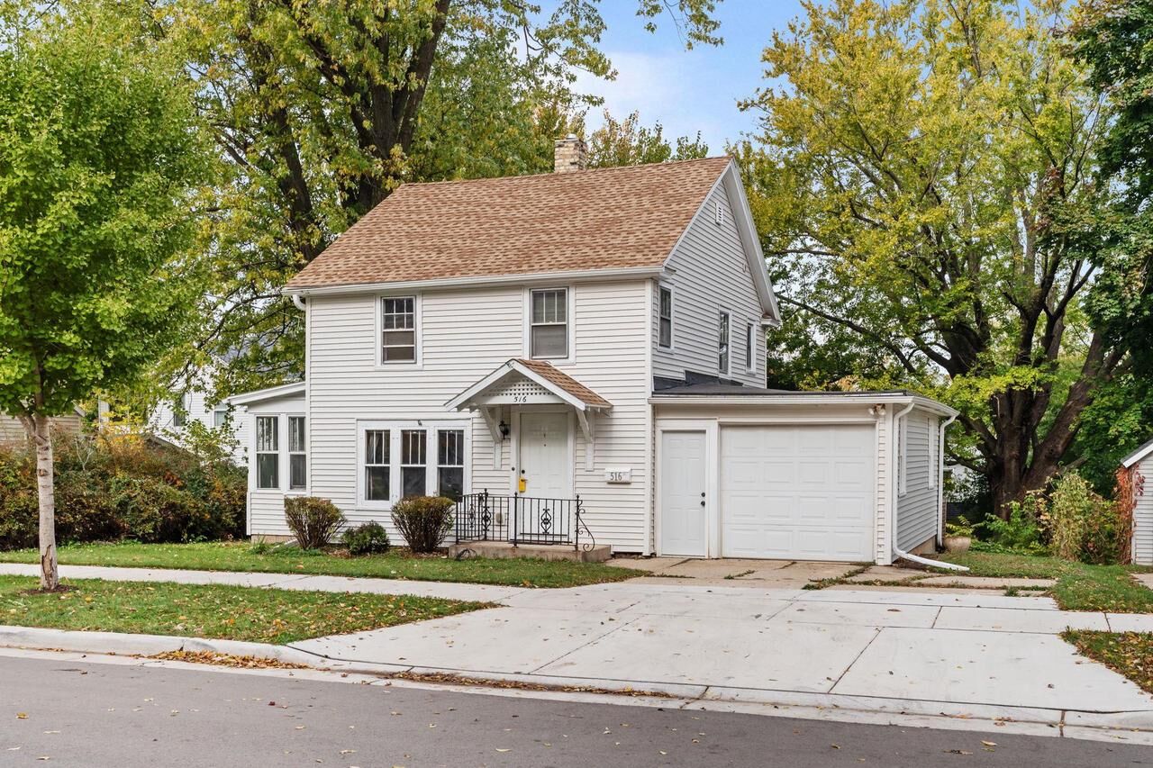 Property Photo: 516 West South Street WI 53589