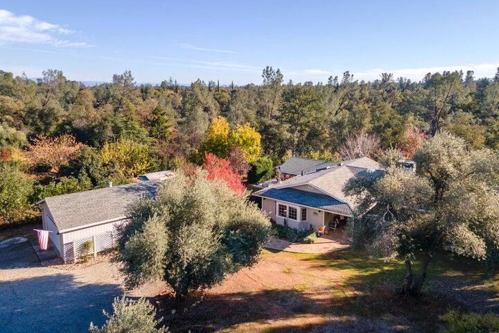 17039 Jay Dee Lane  Anderson CA 96007 photo