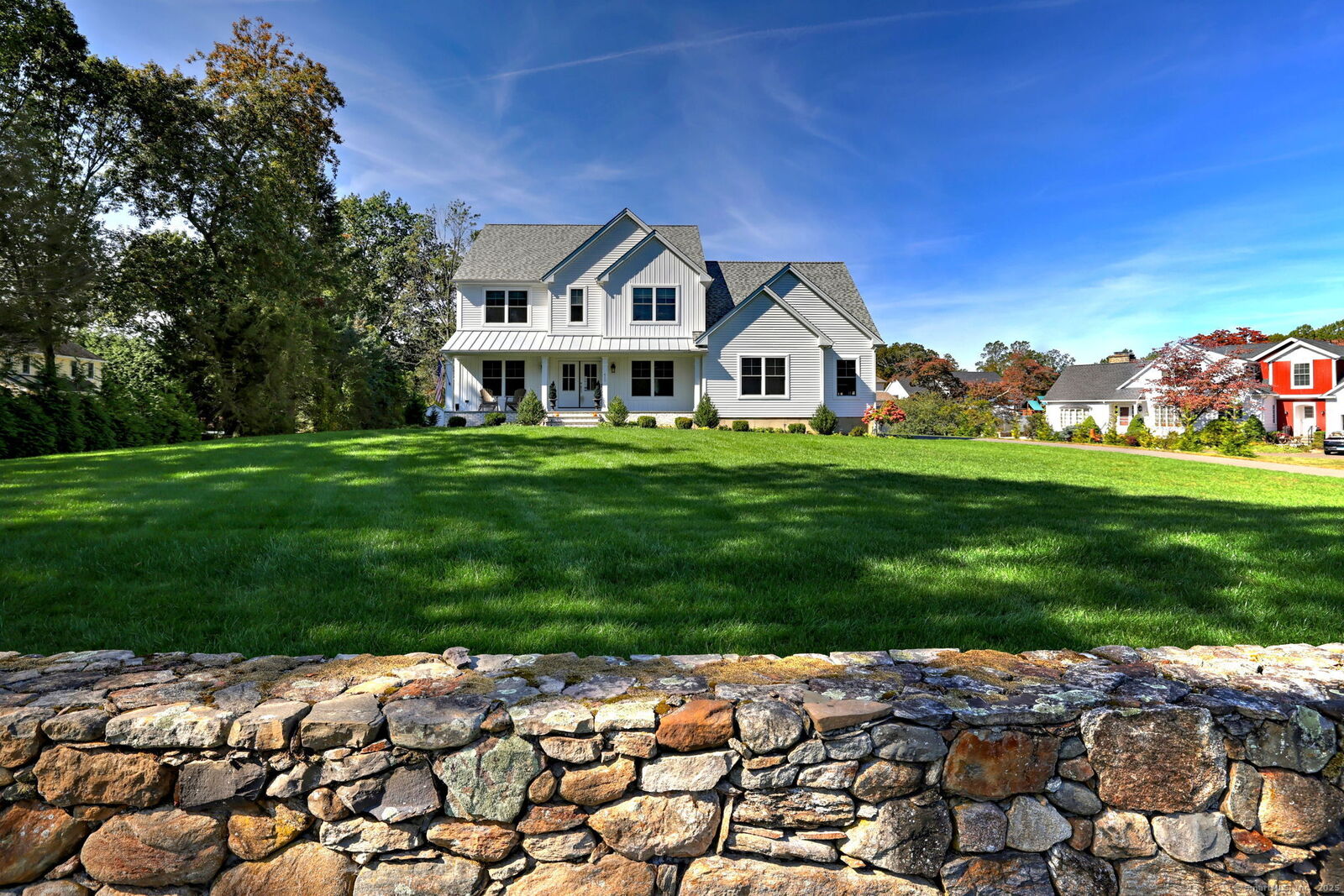 Property Photo:  415 Nichols Avenue  CT 06484 
