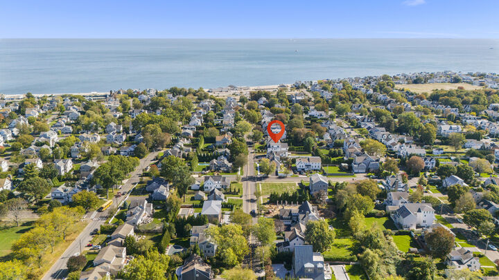 450 Penfield Road  Fairfield CT 06824 photo