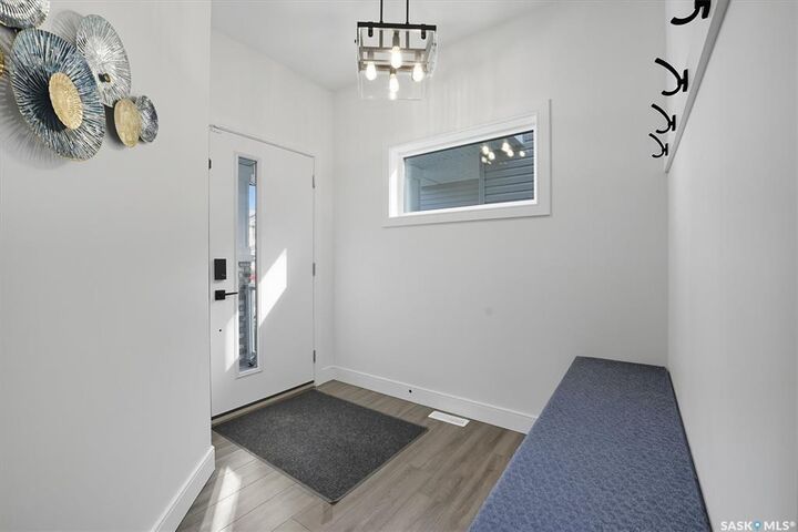 Property Photo: 474 McFaull Crescent SK S7V 0T1