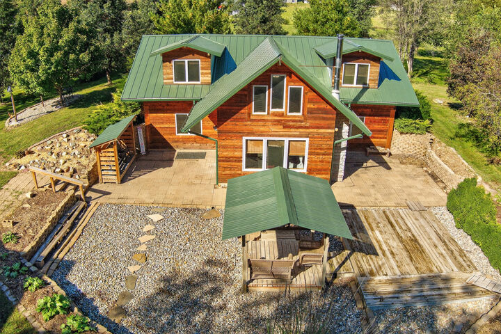 Property Photo: 58655 284 Street IA 51551