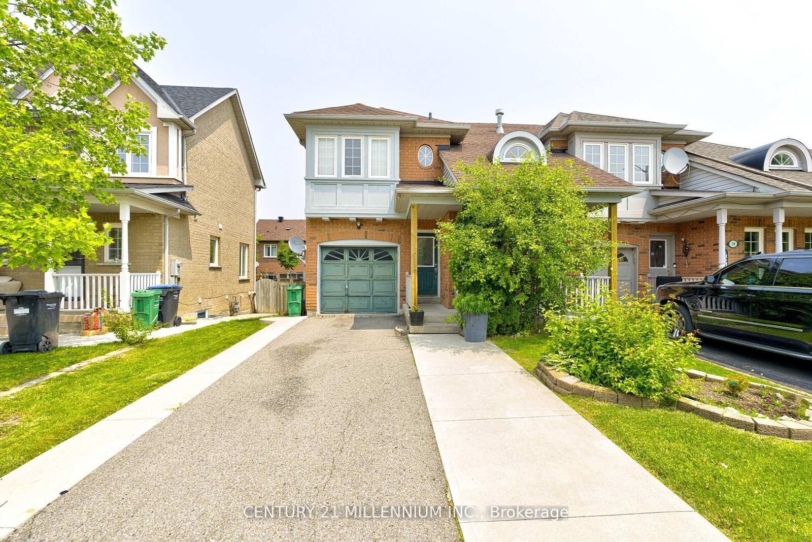 Property Photo:  16 Zebra Trail  ON L6R 2J2 