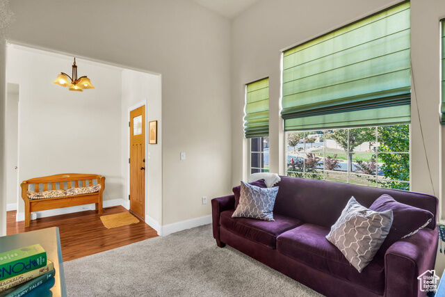 Property Photo: 11187 S Devon View Dr W UT 84095