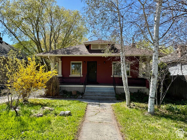 Property Photo: 1476 S 300 E UT 84115