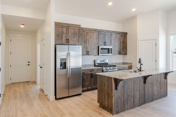 Property Photo:  1836 N Blad Eagle  UT 84721 