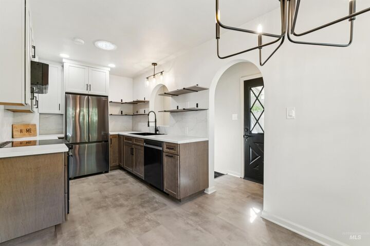 Property Photo: 1114 N 8th Street ID 83702